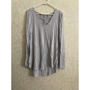 American Eagle women's extra large long sleeve light blue top